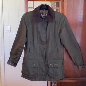 Barbour Classic Beadnell Waxed Cotton Jacket
